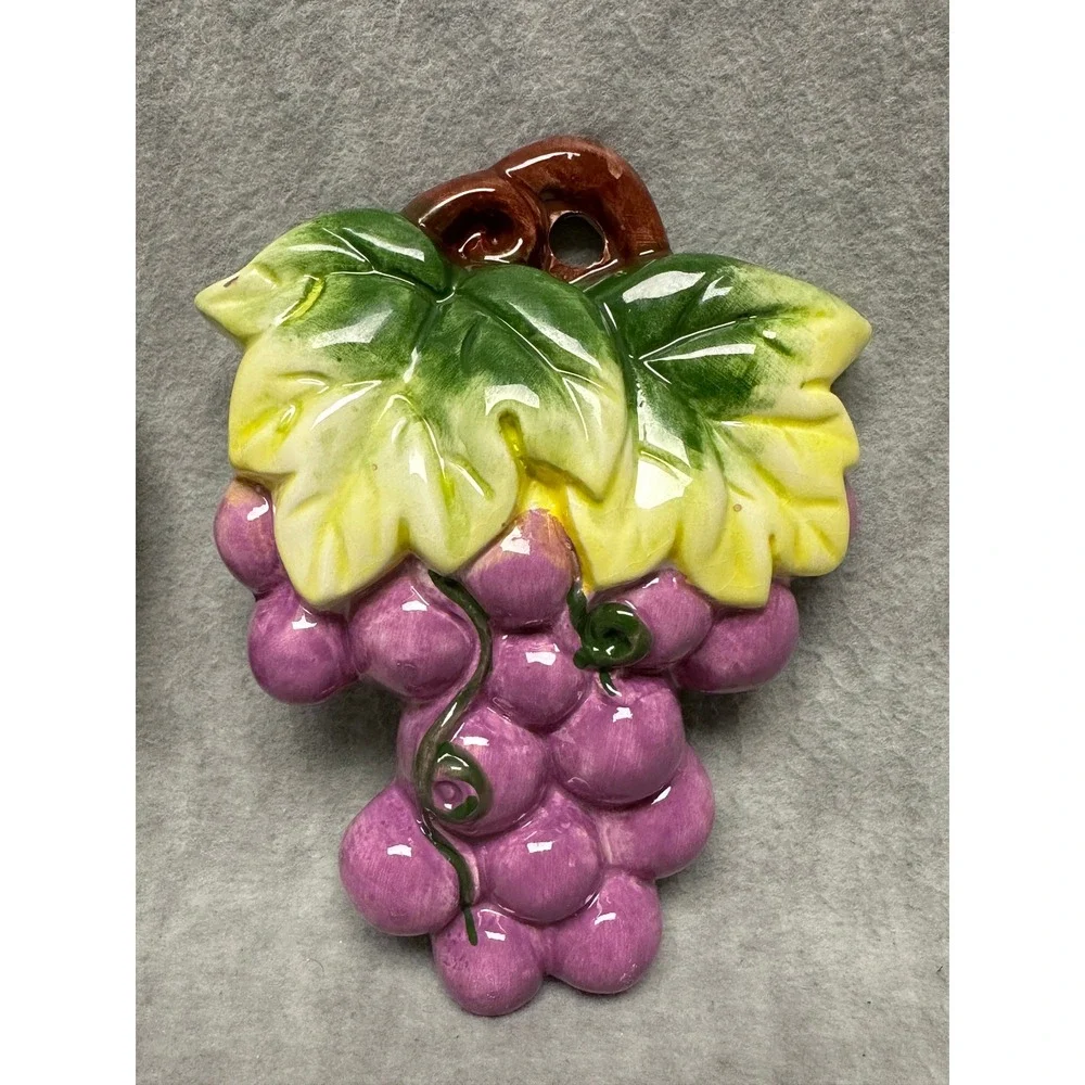 Vintage Ceramic 3D Grape Clusters Wall‎ Decor Set Purple Green Brown Kitchen Art